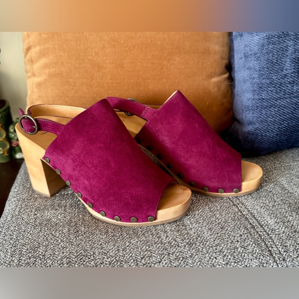 Sézane Dakota High Clogs, New in Burgundy Suede Open-Toe with Wooden Block Heel - Picture 3 of 11